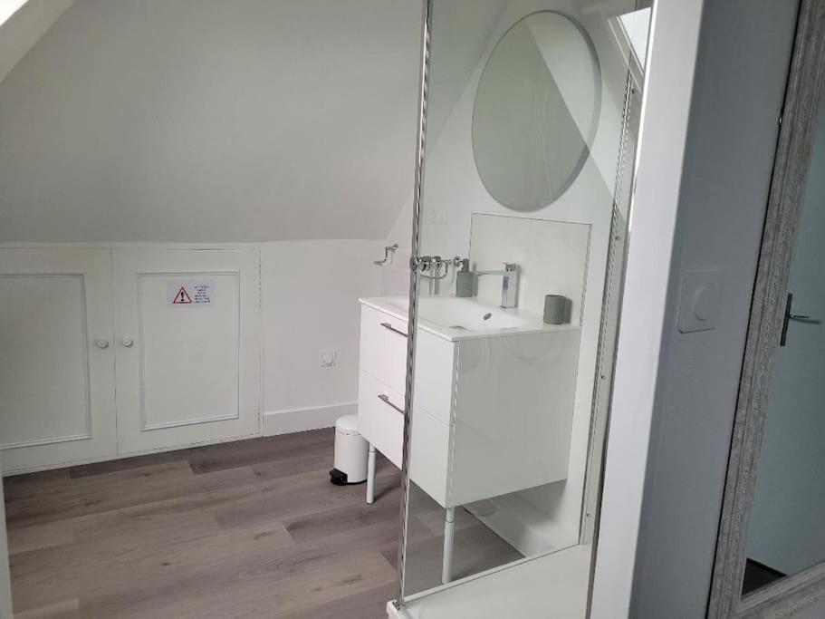 Appartement Avec Vue Sur Loire 布鲁瓦 外观 照片